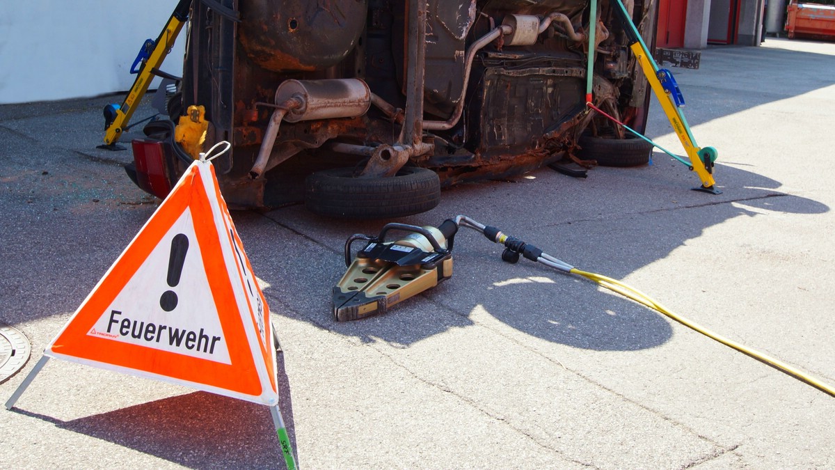 O Fotomagazin /  Tag der offenen Tr 2015 der Berufsfeuerwehr Linz